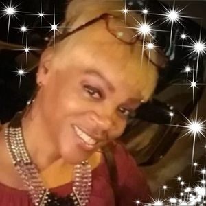 Meet your Posher, Latonja